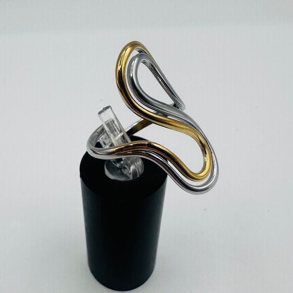 Two-Tone Abstract Ring-18K Gold & Silver-Adjustable - Picture 6 of 7